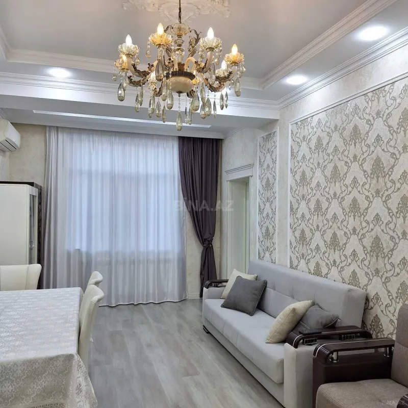 Satılır 3 otaqlı mənzil 100 m²