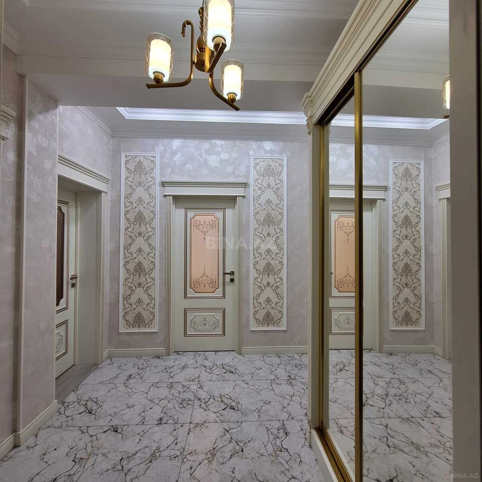 Satılır 3 otaqlı mənzil 100 m²