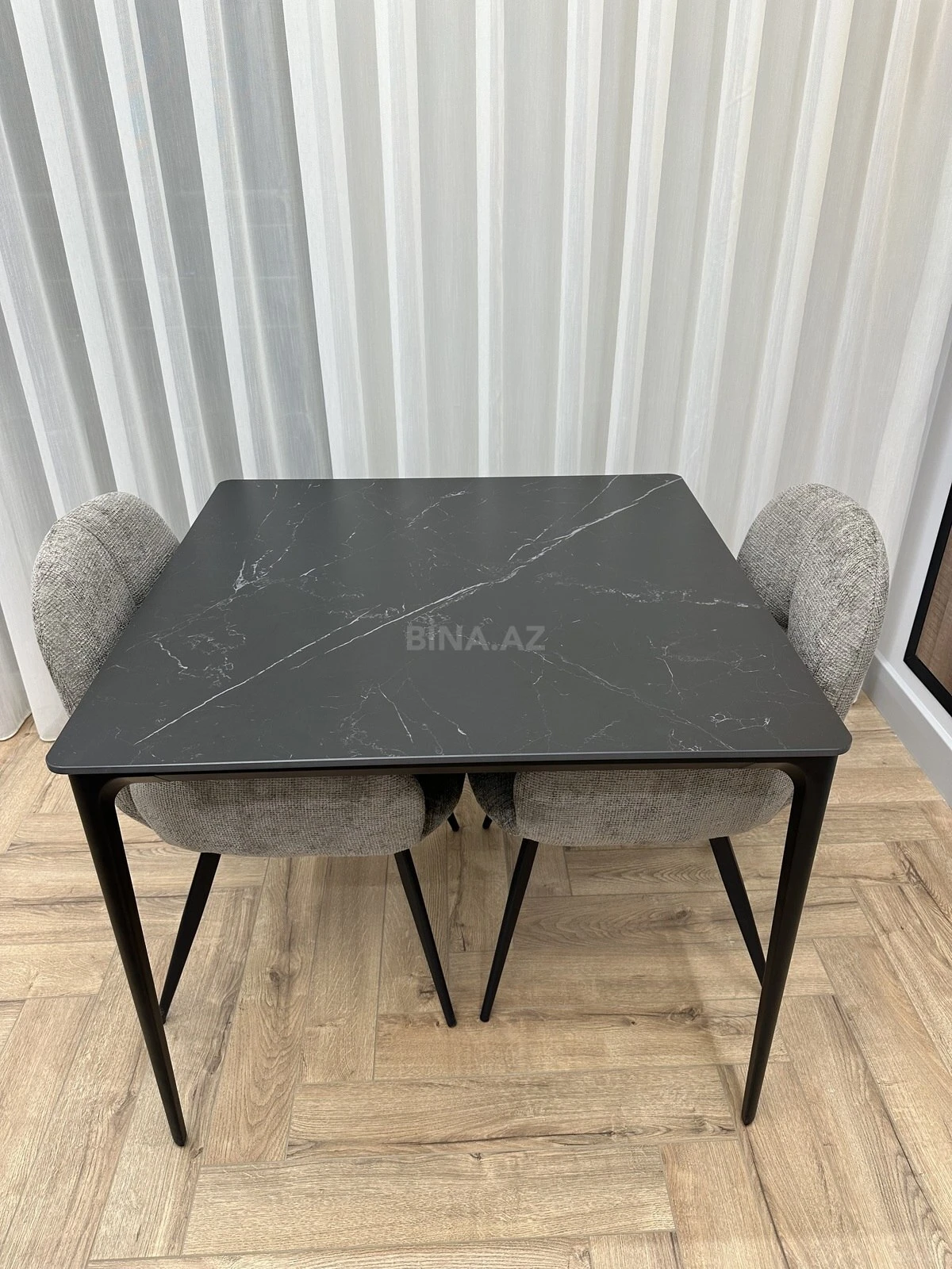 Kirayə verilir 2 otaqlı mənzil 65 m²