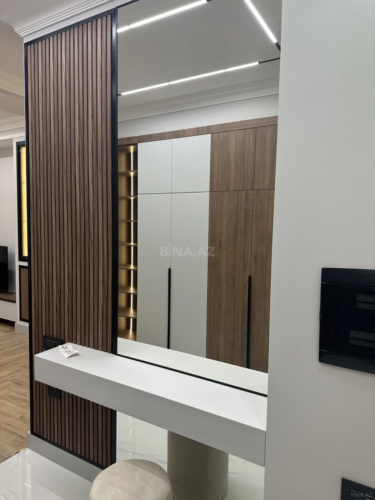 Kirayə verilir 2 otaqlı mənzil 65 m²