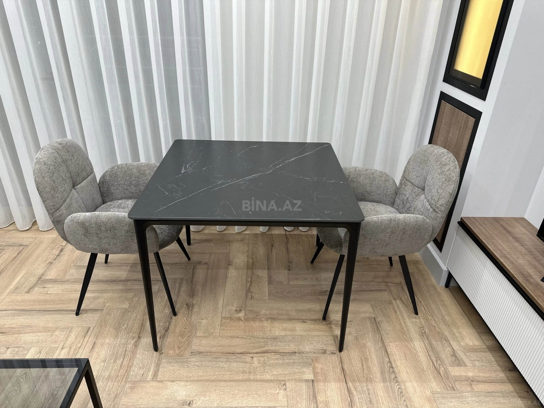 Kirayə verilir 2 otaqlı mənzil 65 m²