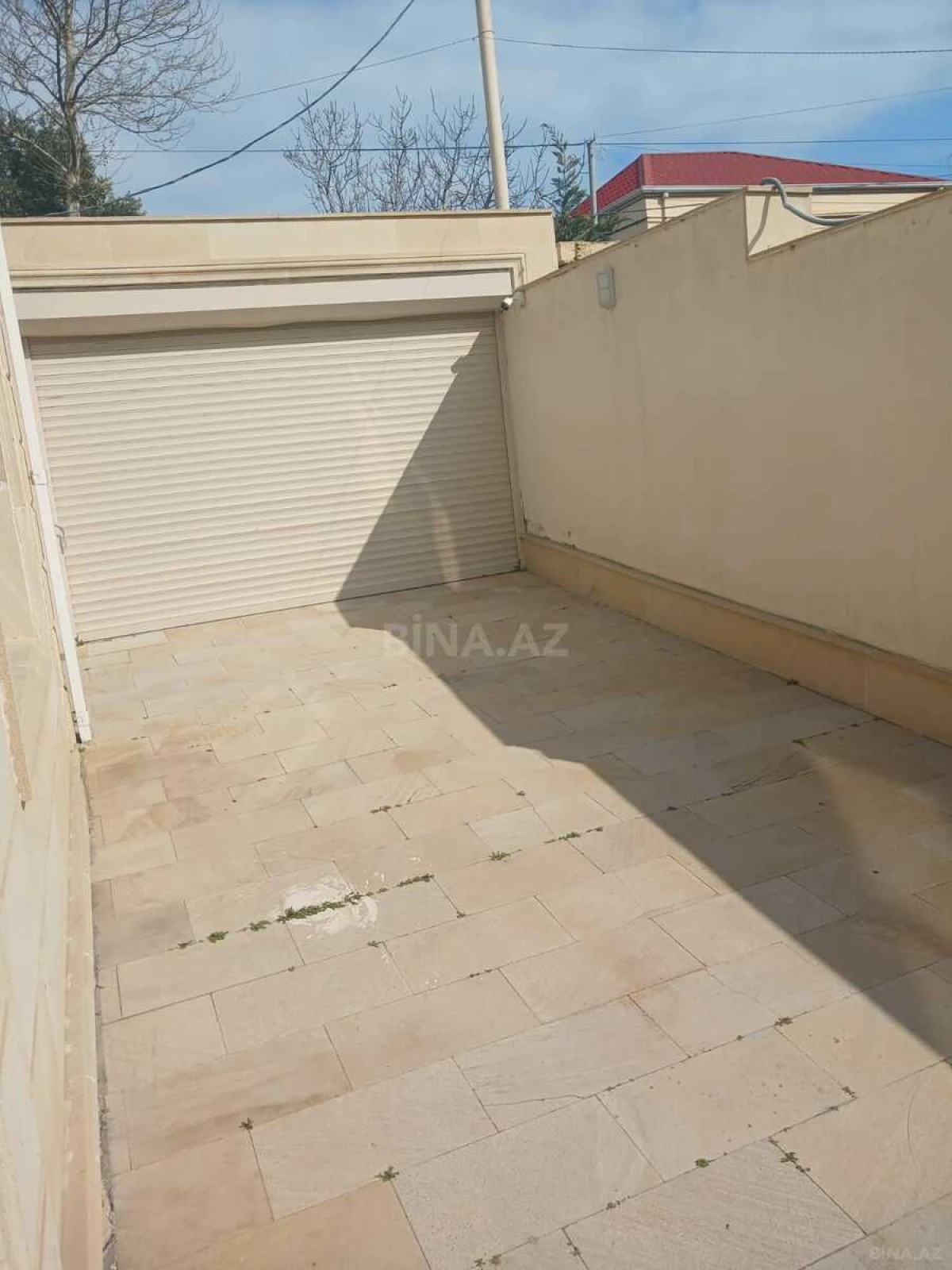 Satılır 4 otaqlı həyət evi 240 m²