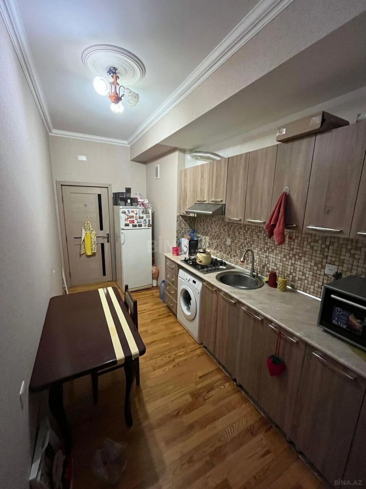 Kirayə verilir 2 otaqlı mənzil 83 m²
