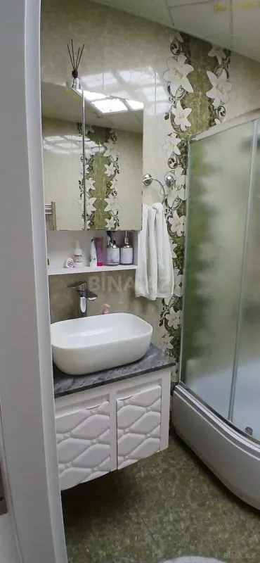 Satılır 2 otaqlı mənzil 58 m²