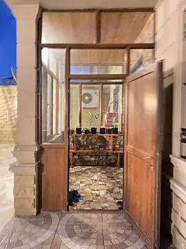 Satılır 7 otaqlı həyət evi 240 m²