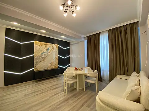 Satılır 2 otaqlı mənzil 57 m²
