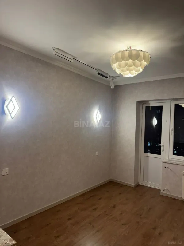 Satılır 2 otaqlı mənzil 60 m²