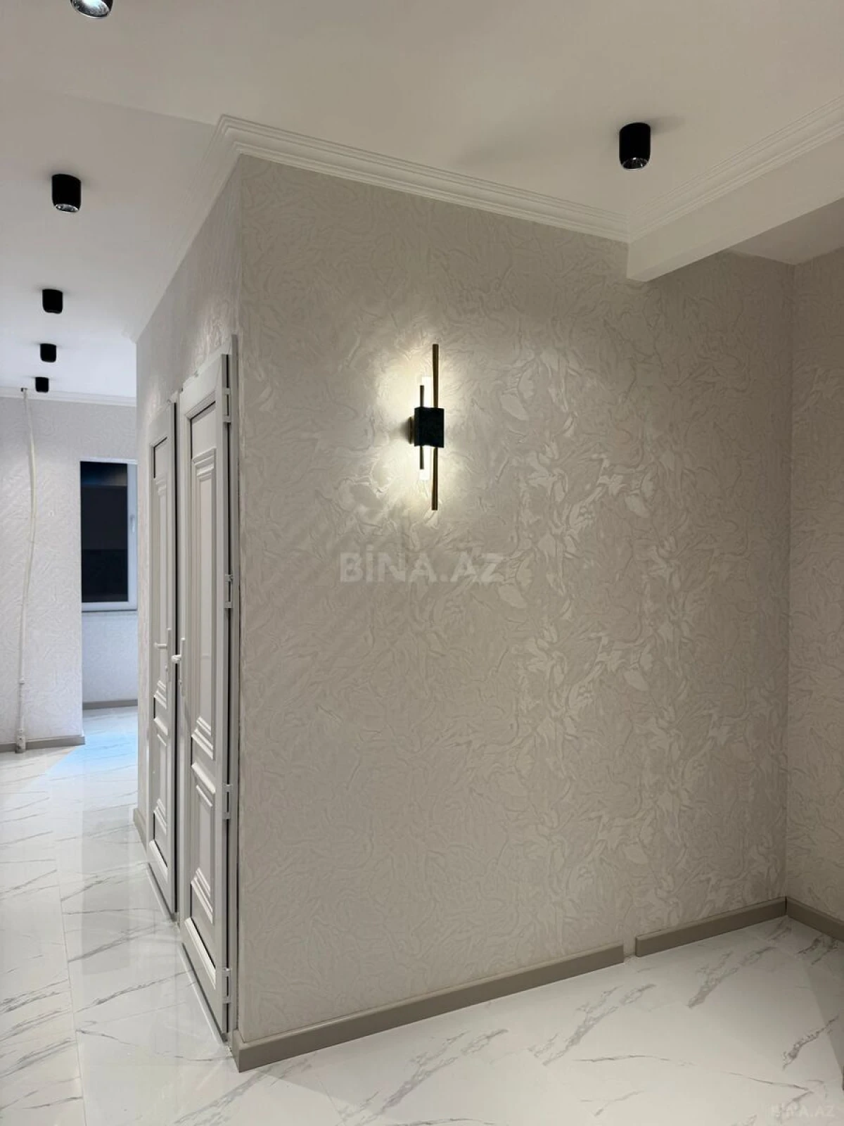 Satılır 2 otaqlı mənzil 60 m²