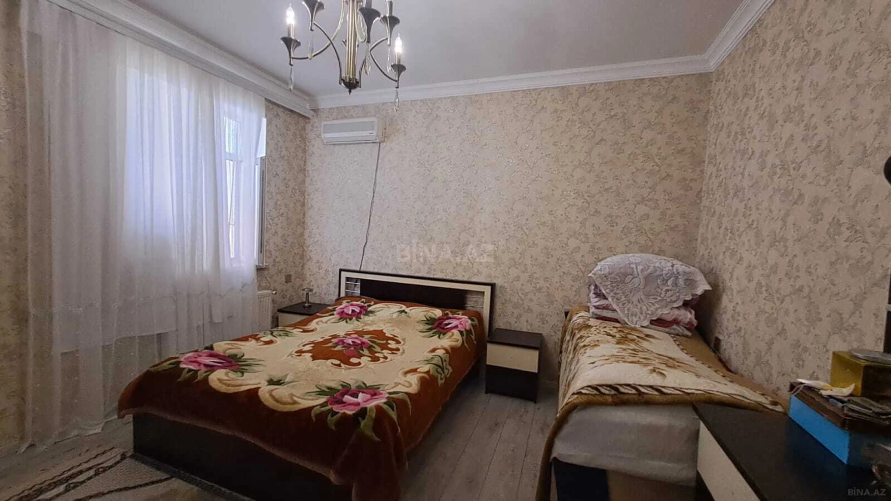 Satılır 4 otaqlı həyət evi 180 m²