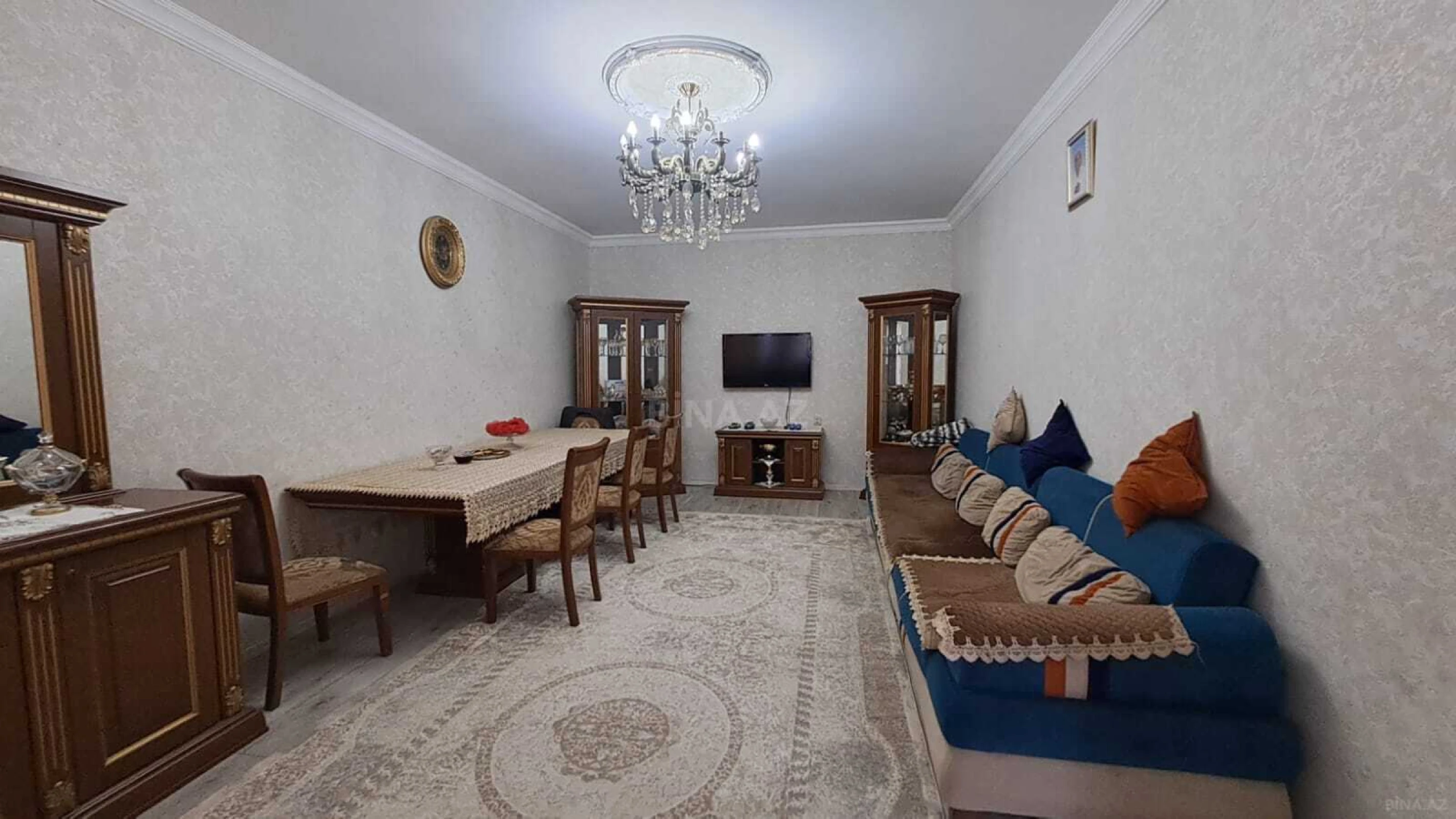 Satılır 4 otaqlı həyət evi 180 m²