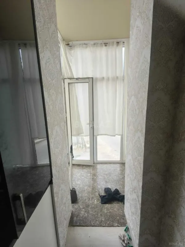 Satılır 1 otaqlı mənzil 40 m²
