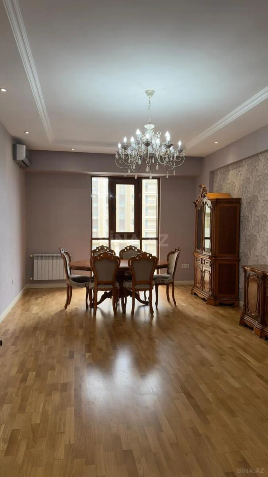 Satılır 3 otaqlı mənzil 120 m²