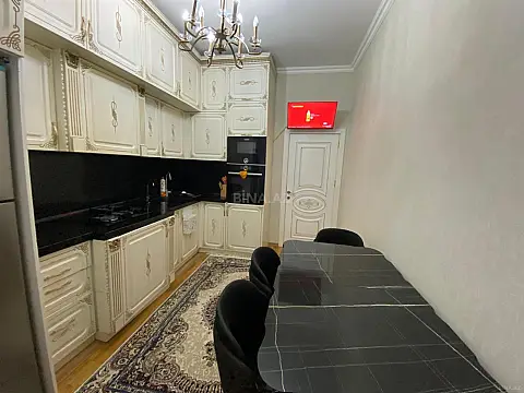 Satılır 4 otaqlı mənzil 106 m² — Bakı 4 otaq 106.00 m²