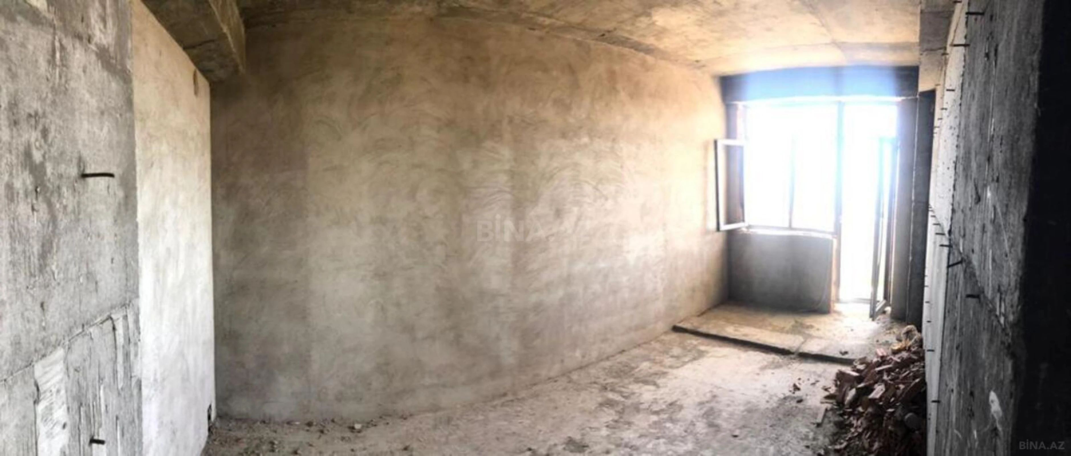 Satılır 3 otaqlı mənzil 122.5 m²