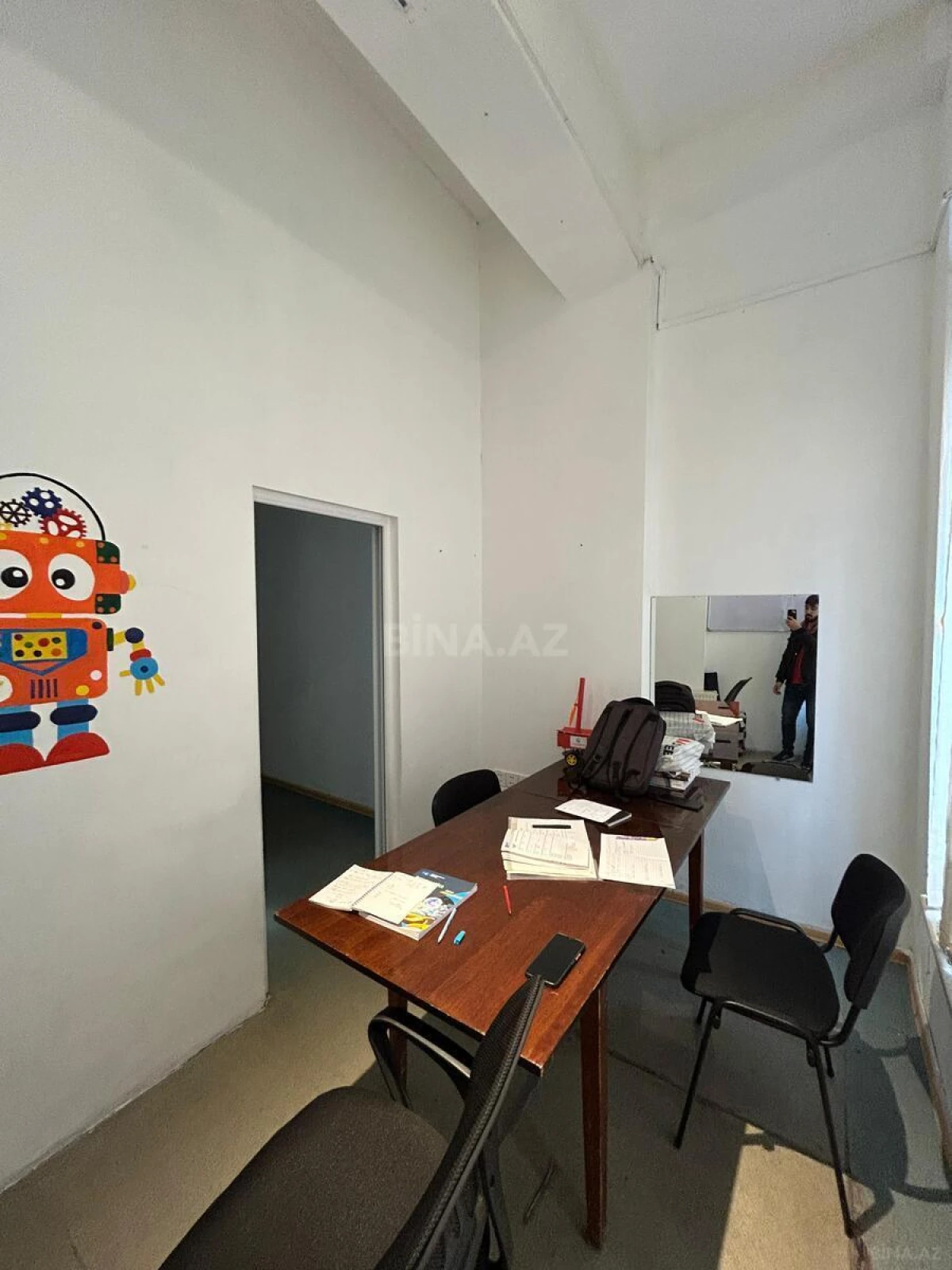 Satılır obyekt 64 m²