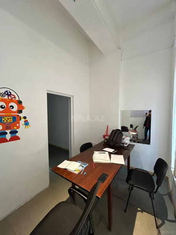 Satılır obyekt 64 m²