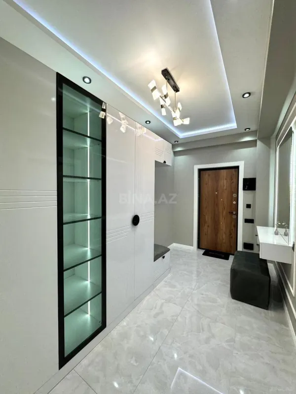 Satılır 2 otaqlı mənzil 55 m²