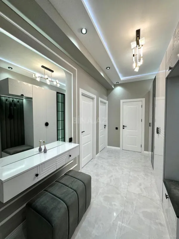 Satılır 2 otaqlı mənzil 55 m²