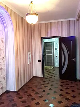 Satılır 2 otaqlı mənzil 67 m²