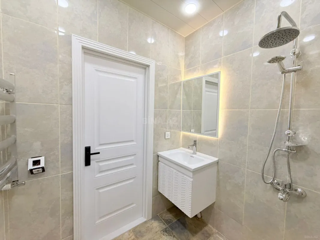 Satılır 3 otaqlı mənzil 74 m²