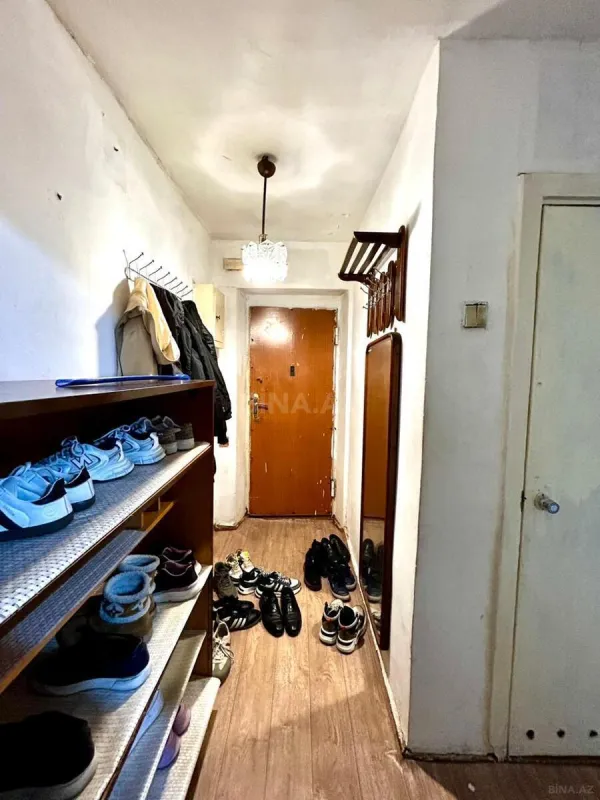 Satılır 2 otaqlı mənzil 55 m²