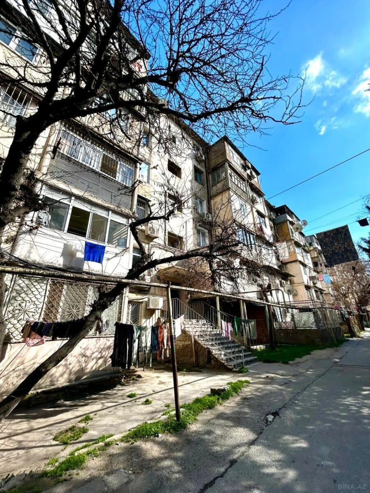 Satılır 2 otaqlı mənzil 55 m²