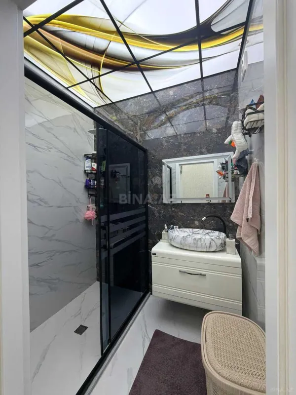 Satılır 2 otaqlı mənzil 100 m²