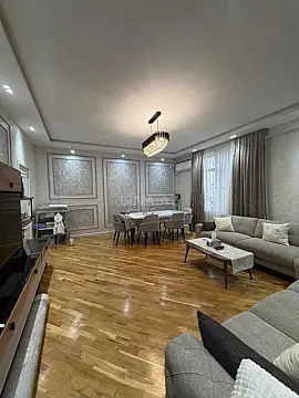 Satılır 2 otaqlı mənzil 100 m²