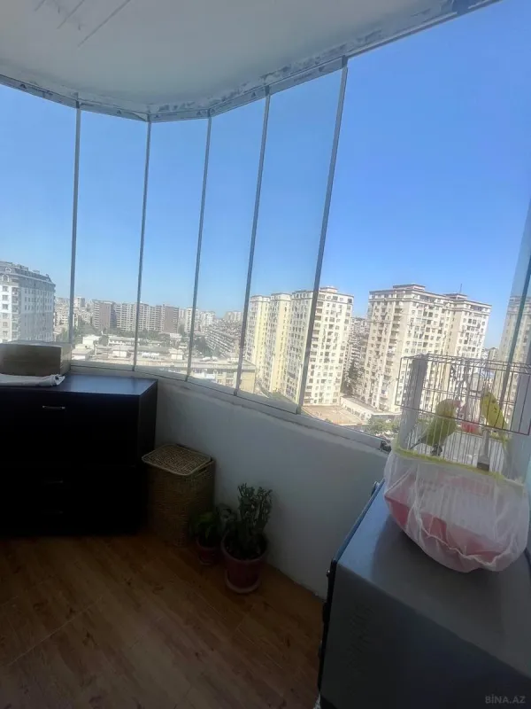 Satılır 3 otaqlı mənzil 92 m²