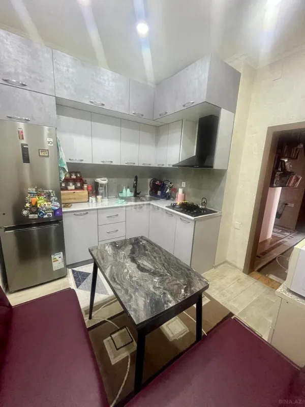 Satılır 3 otaqlı mənzil 92 m²