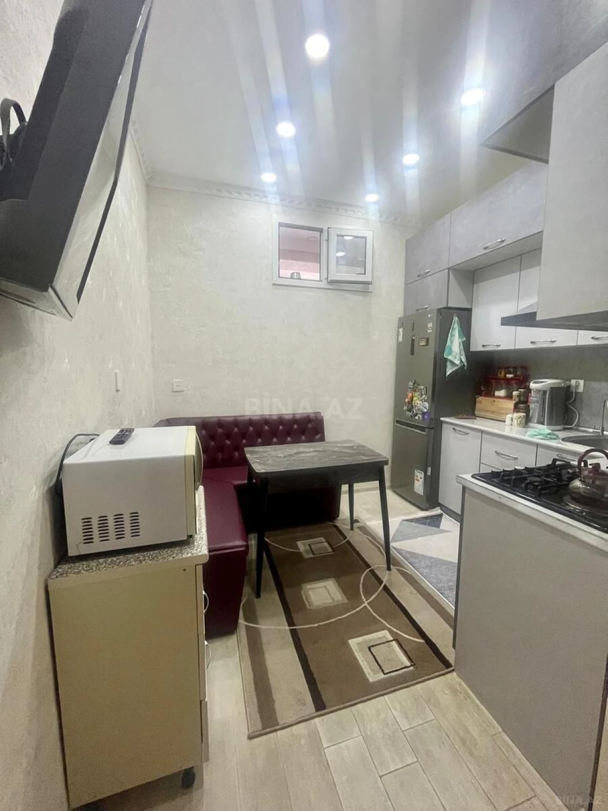 Satılır 3 otaqlı mənzil 92 m²