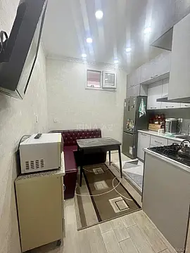 Satılır 3 otaqlı mənzil 92 m²