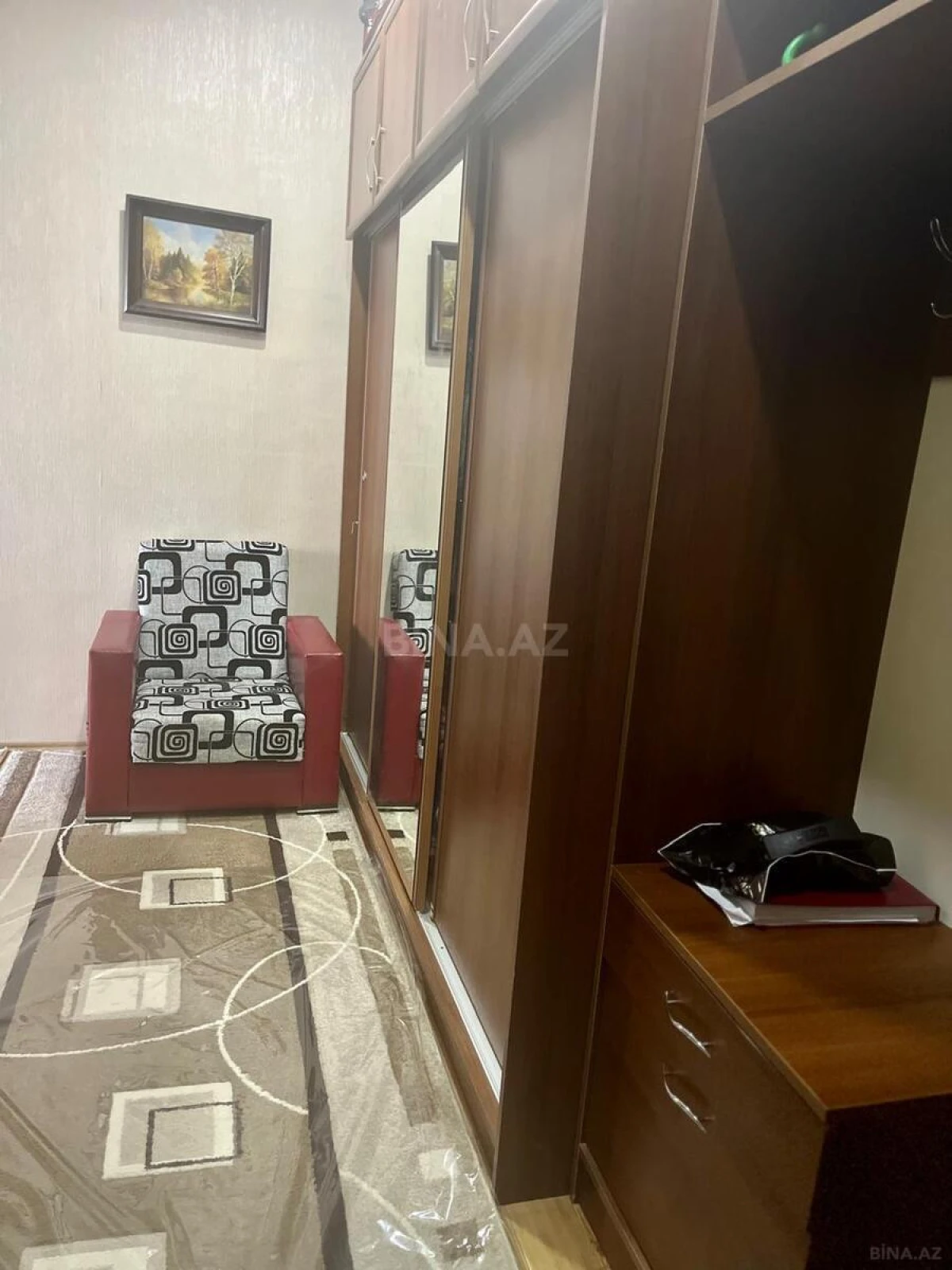 Satılır 3 otaqlı mənzil 92 m²