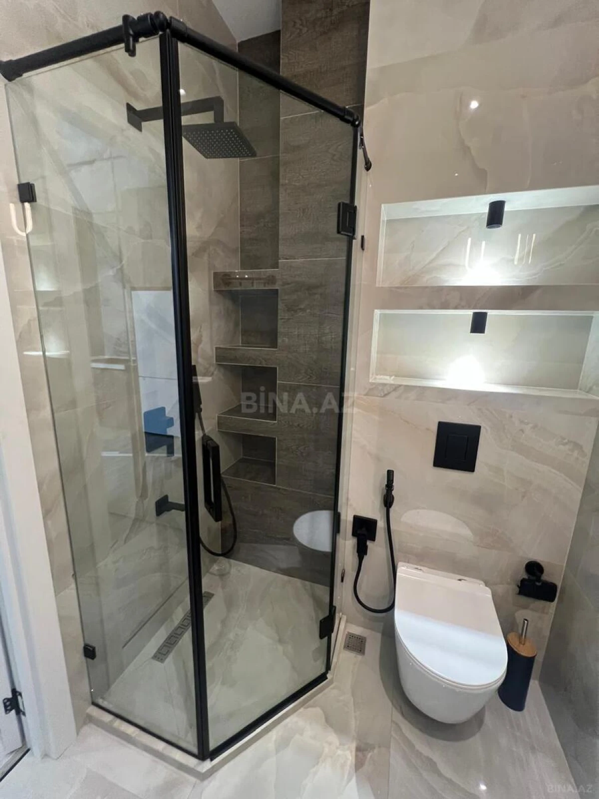 Kirayə verilir 2 otaqlı mənzil 53 m²