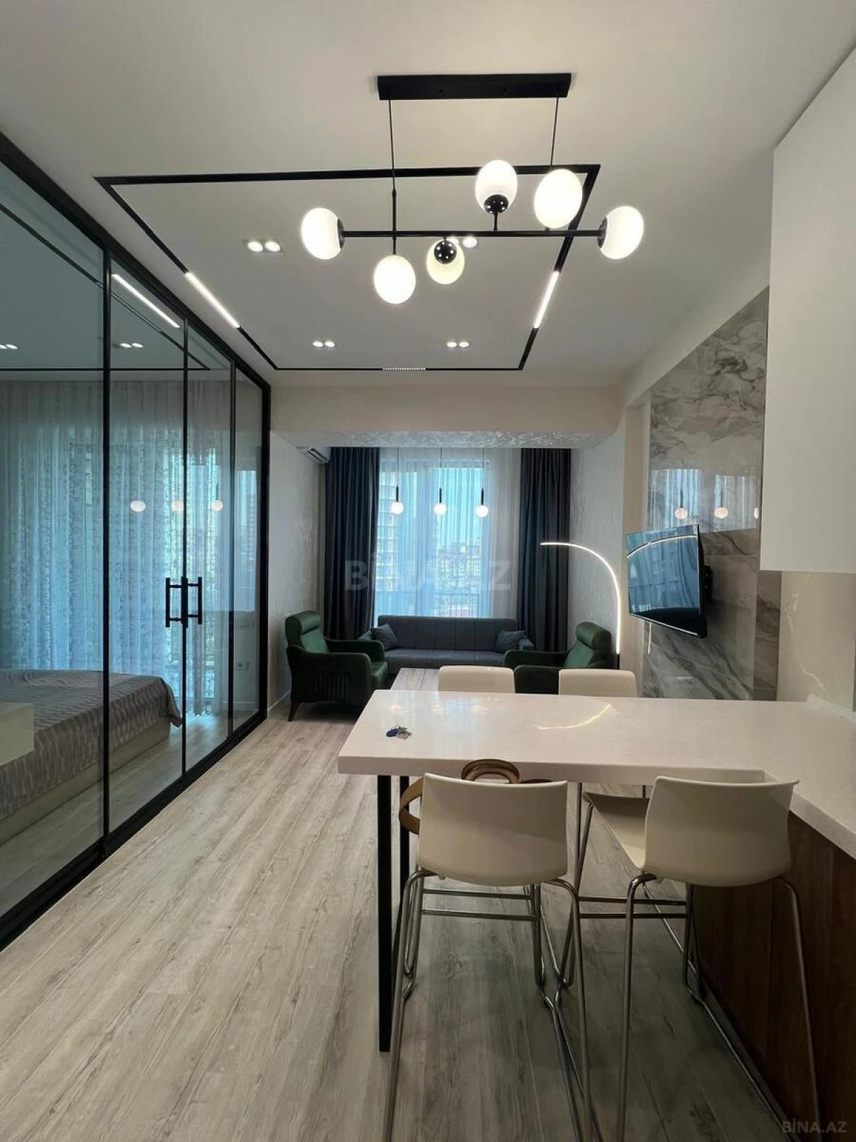 Kirayə verilir 2 otaqlı mənzil 53 m²