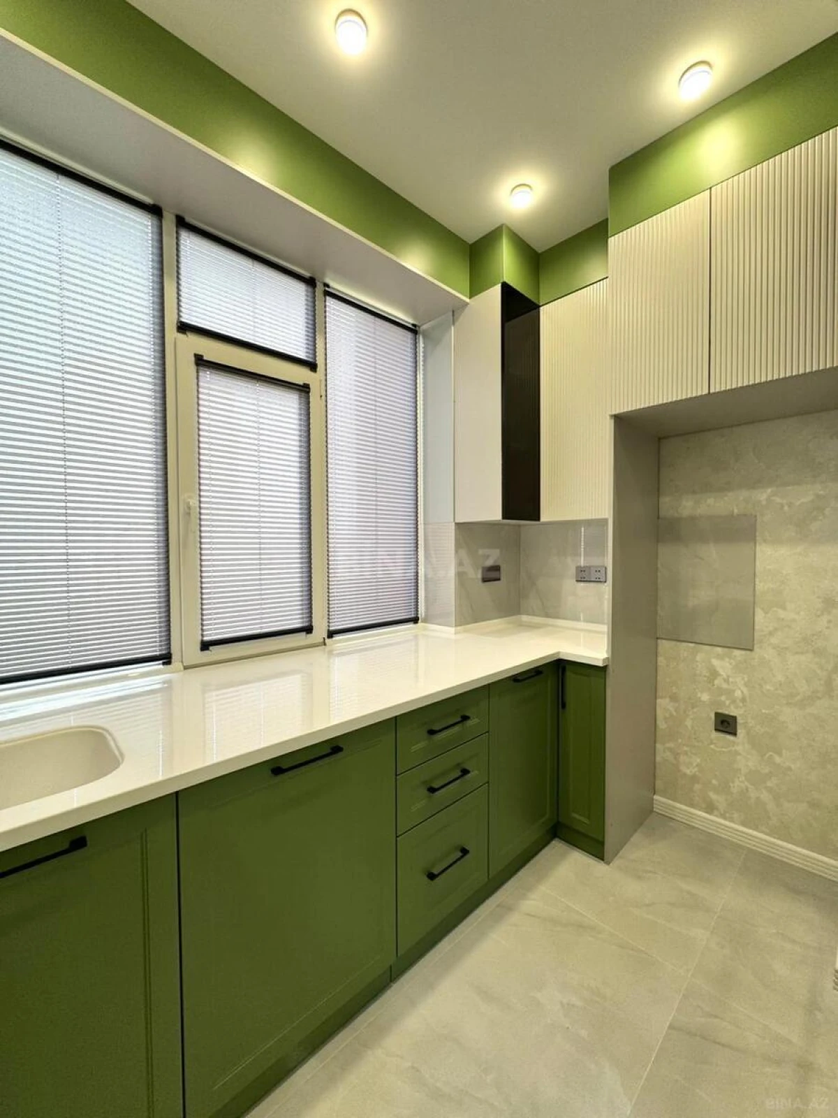 Satılır 2 otaqlı mənzil 55 m²