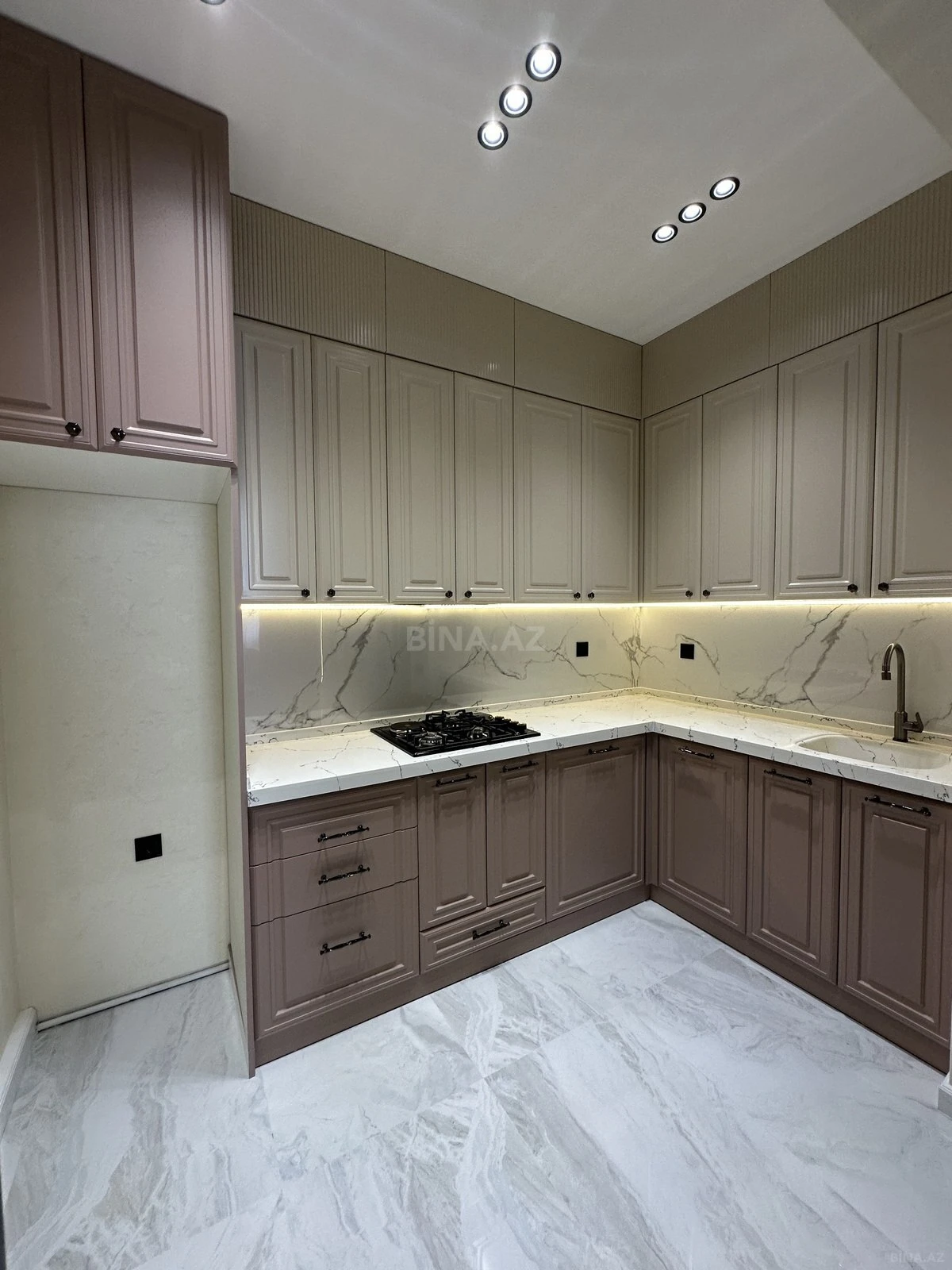 Satılır 3 otaqlı mənzil 80 m²