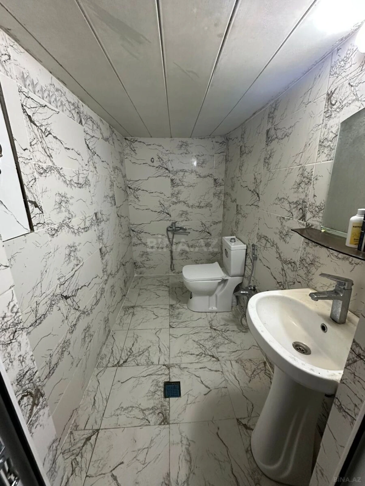 Kirayə verilir 1 otaqlı mənzil 45 m²