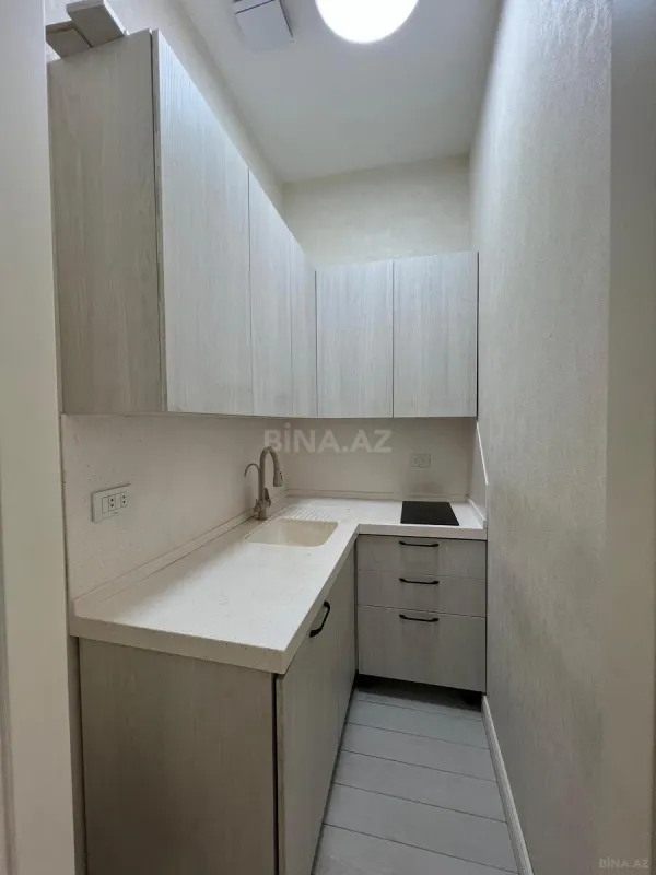 Satılır 3 otaqlı mənzil 108 m²