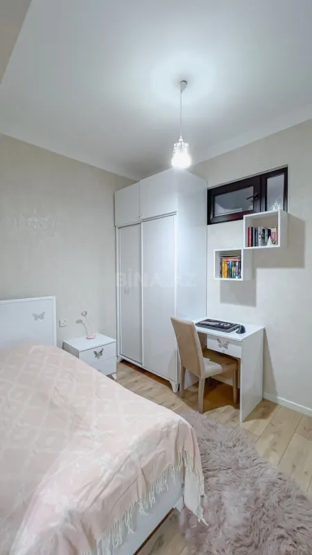Satılır 3 otaqlı mənzil 56 m²