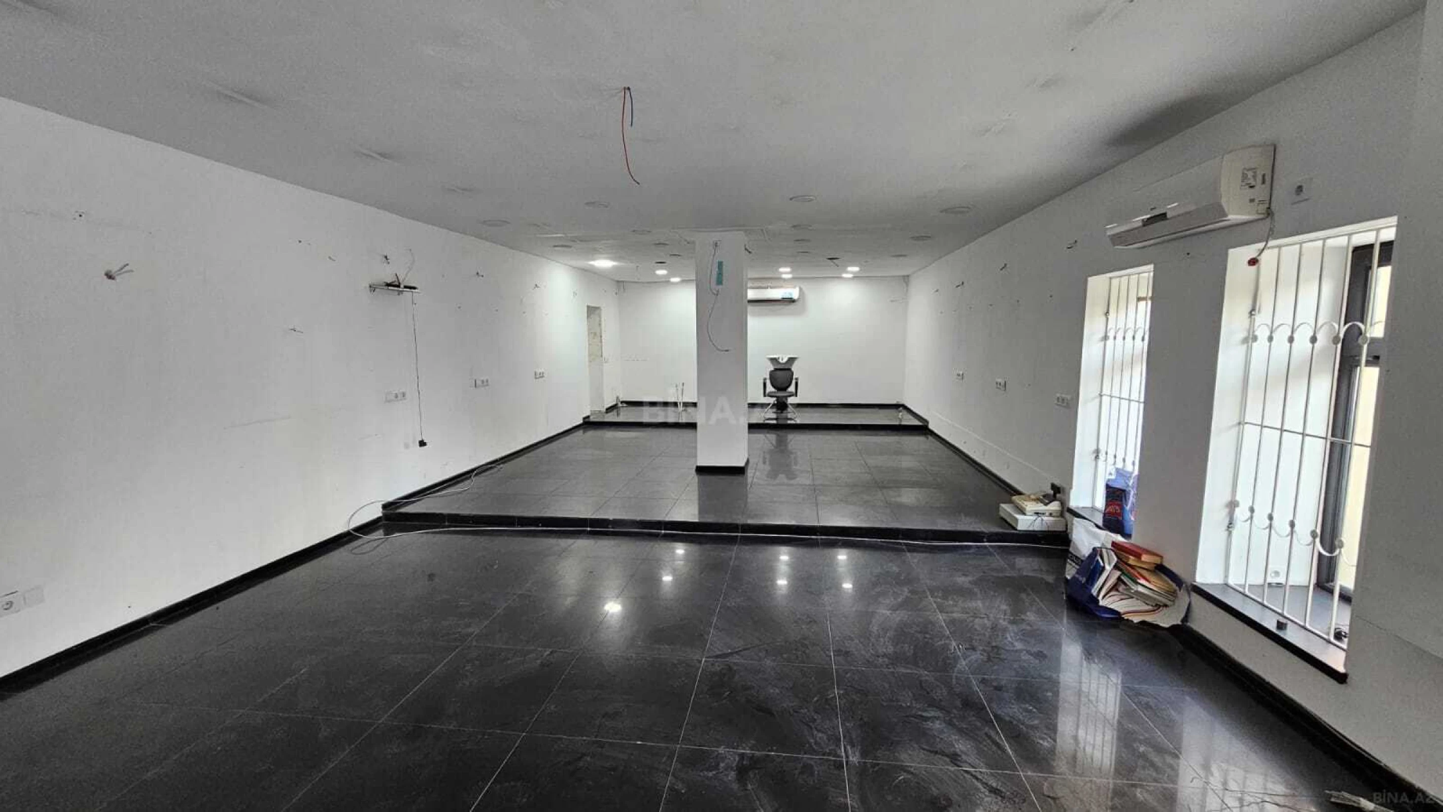 Kirayə verilir 2 otaqlı ofis 140 m²