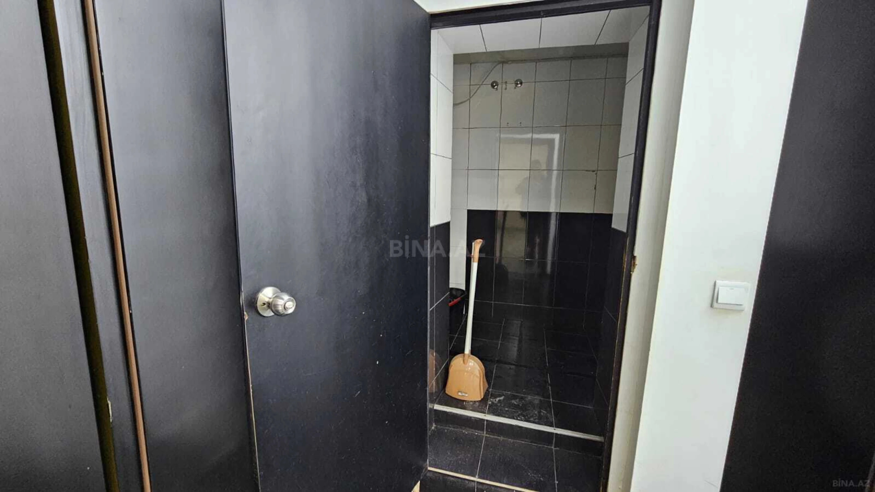 Kirayə verilir 2 otaqlı ofis 140 m²