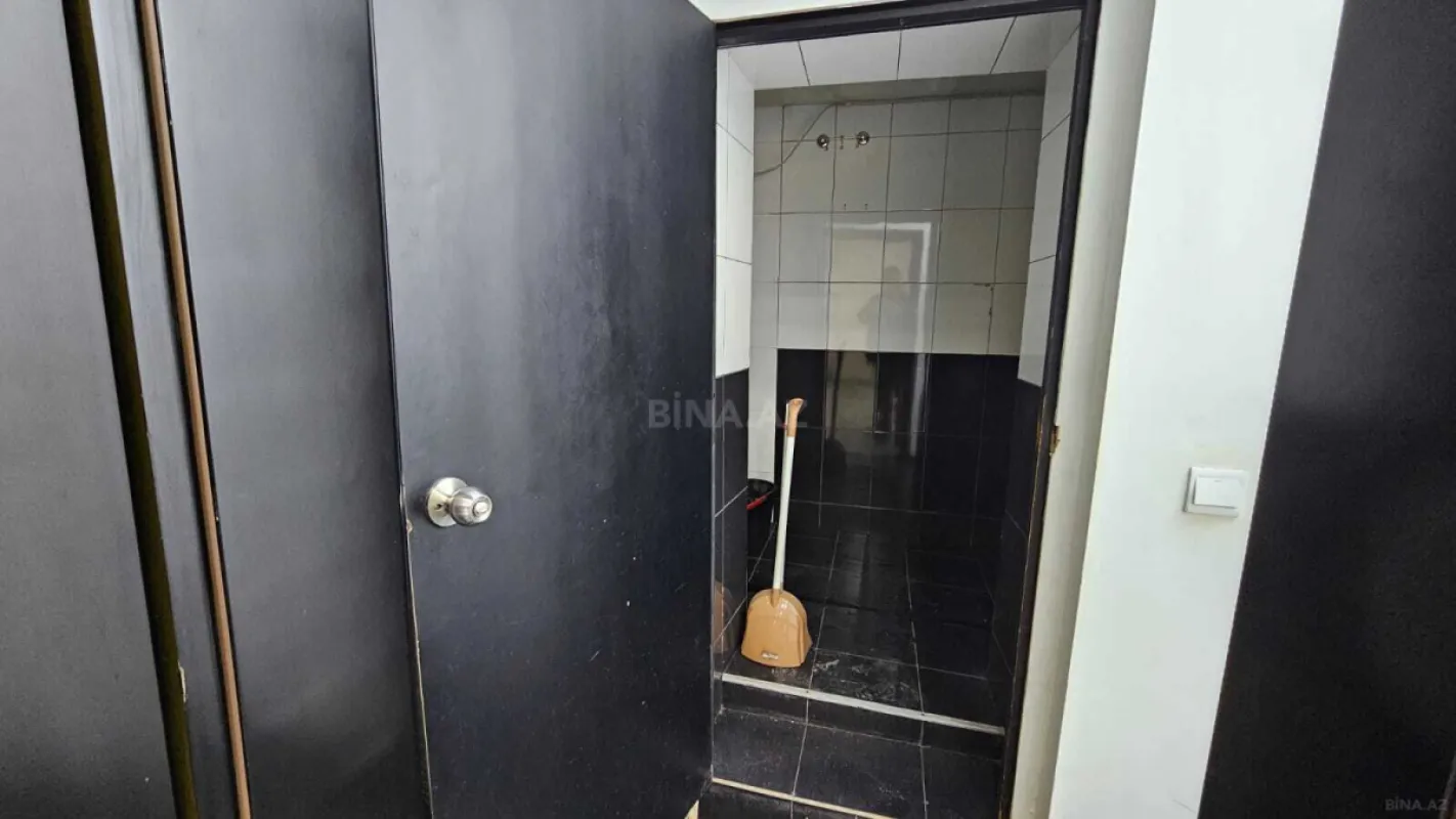 Kirayə verilir 2 otaqlı ofis 140 m²