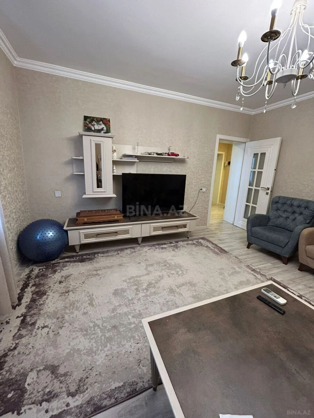 Satılır 3 otaqlı mənzil 90 m²