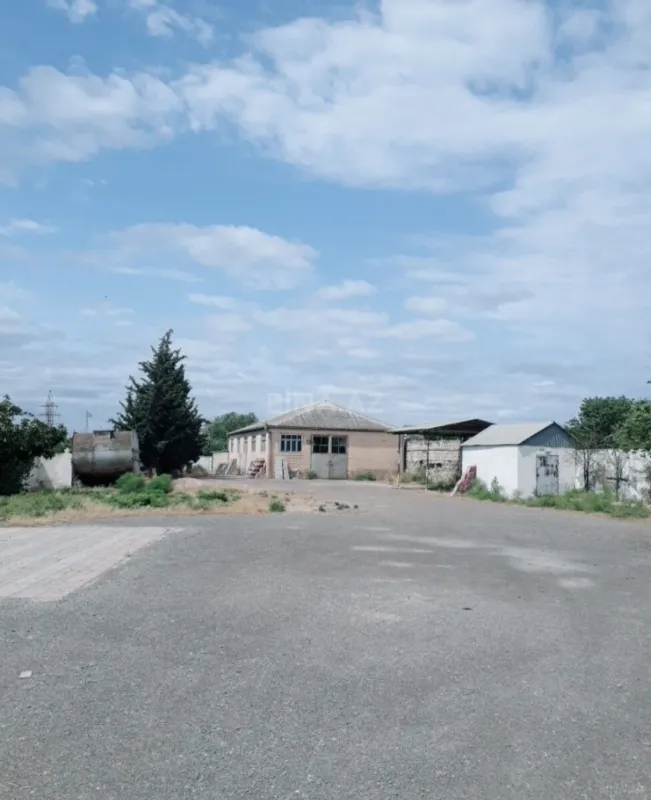 Satılır torpaq sahəsi 15 m²