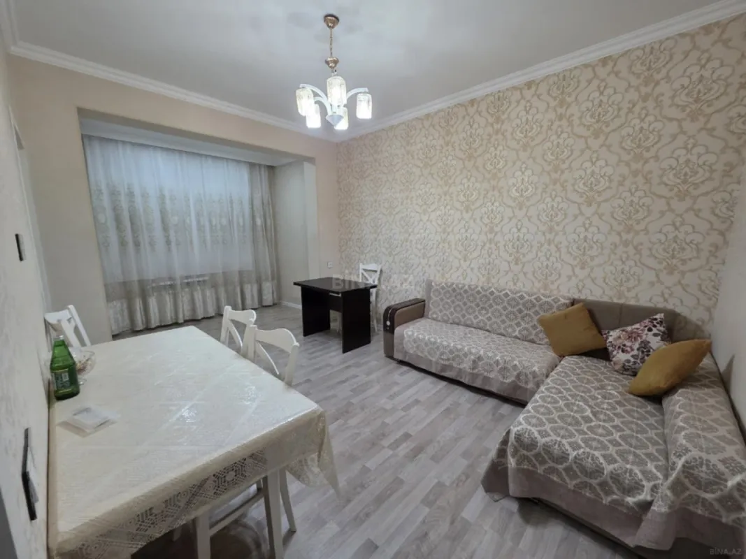 Kirayə verilir 2 otaqlı mənzil 60 m²