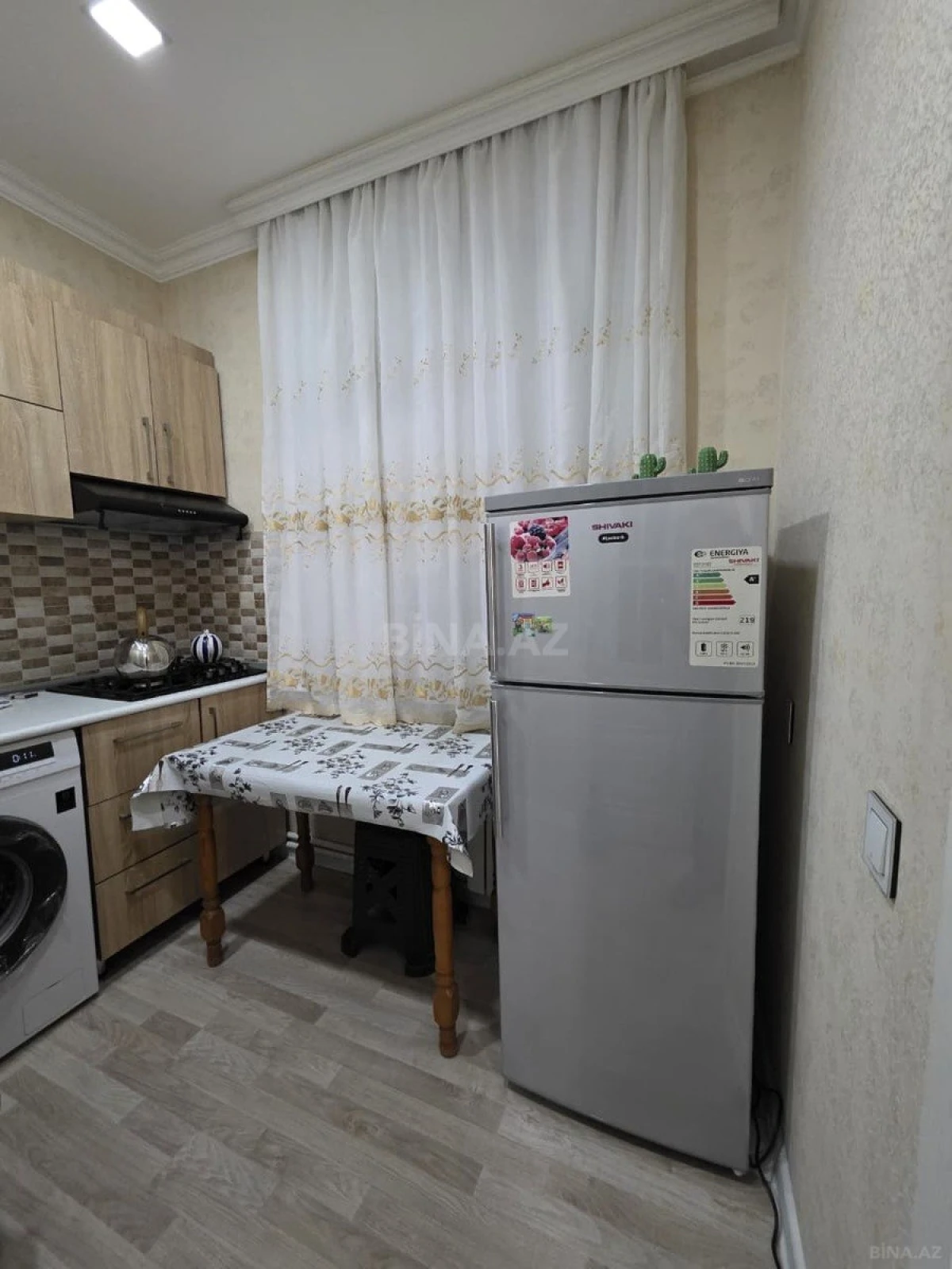 Kirayə verilir 2 otaqlı mənzil 60 m²