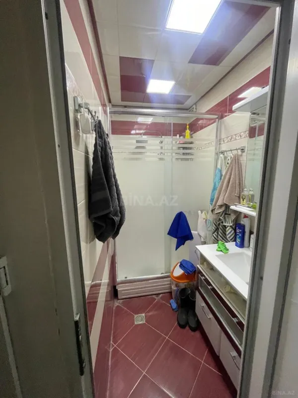 Satılır 4 otaqlı mənzil 100 m²
