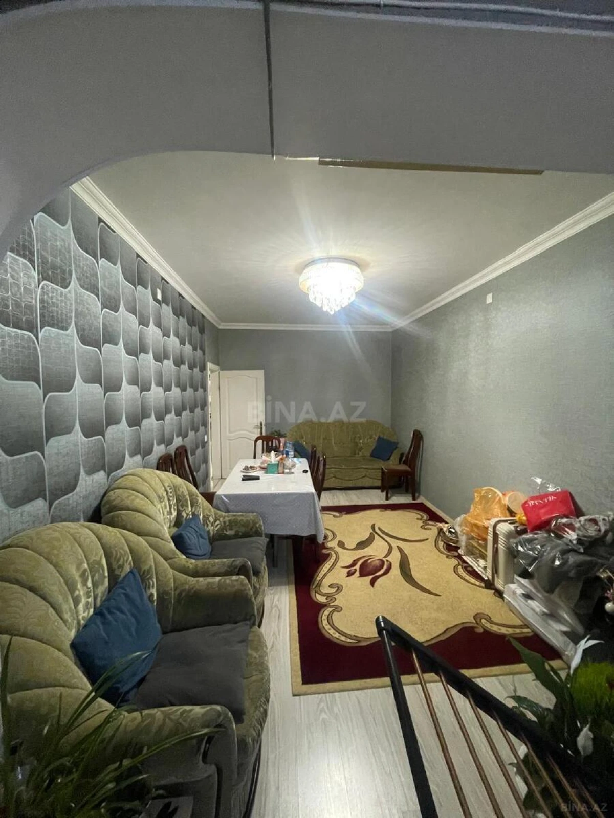 Satılır 4 otaqlı mənzil 100 m²