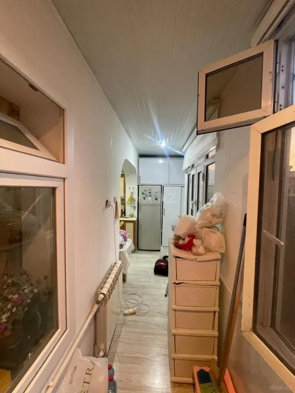 Satılır 4 otaqlı mənzil 100 m²